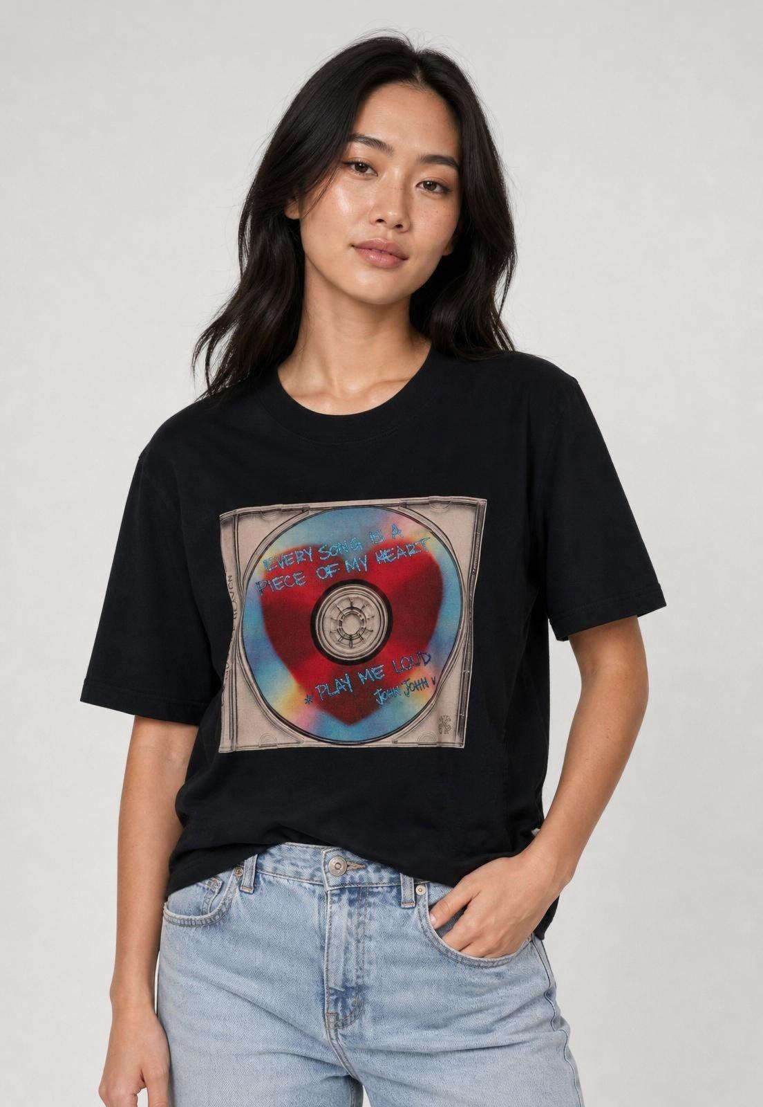 Camiseta Feminina John John Play Me Loud Preta