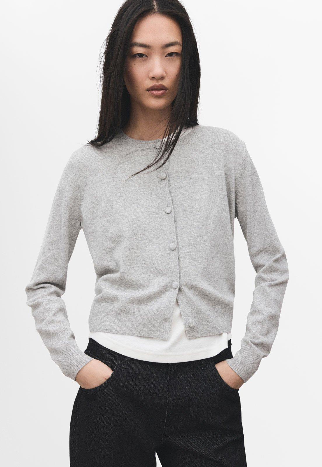 Cardigan Feminino Mango Cropped Botões Cinza