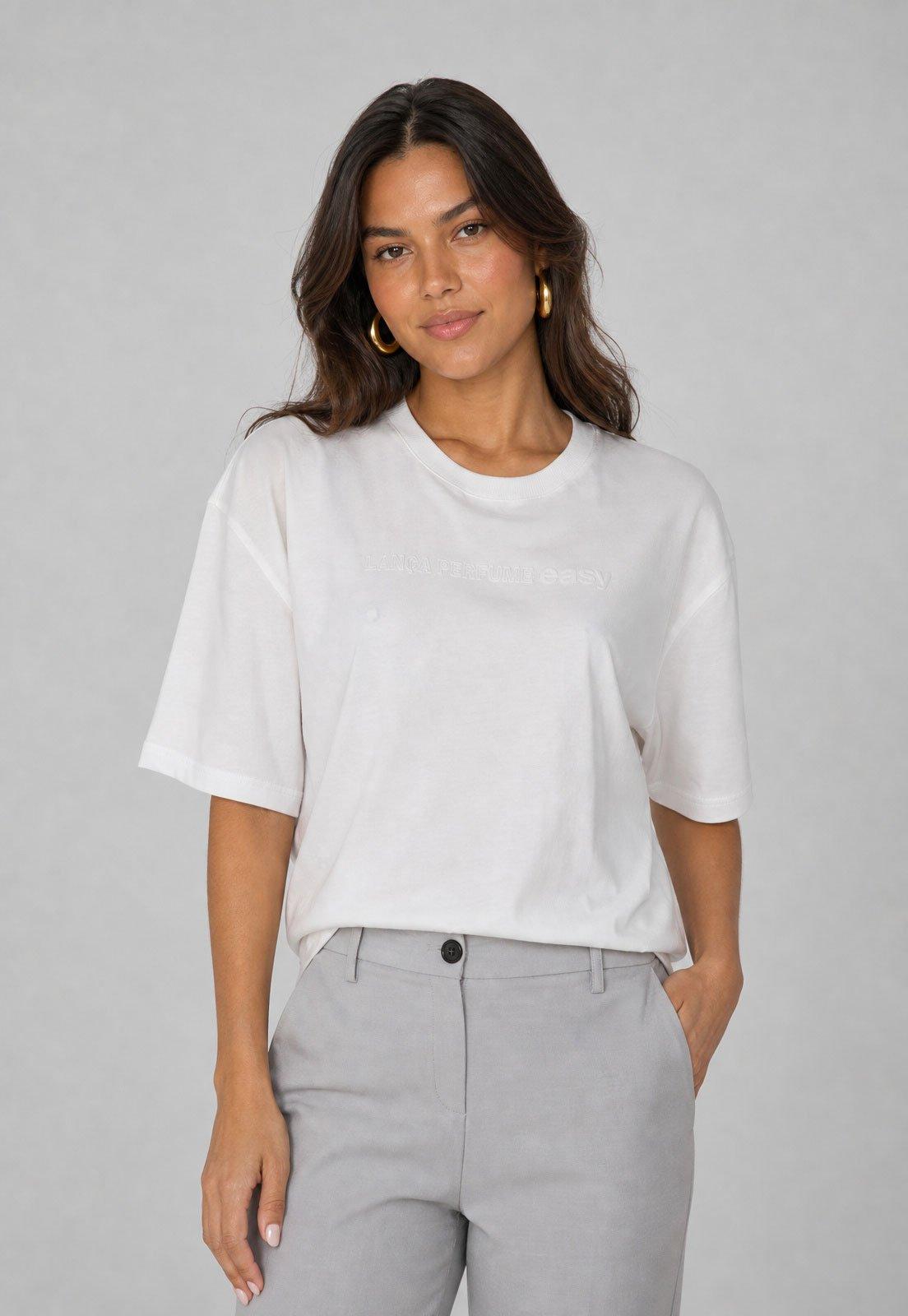 Camiseta Feminina Lança Perfume Detalhe em Relevo Branca