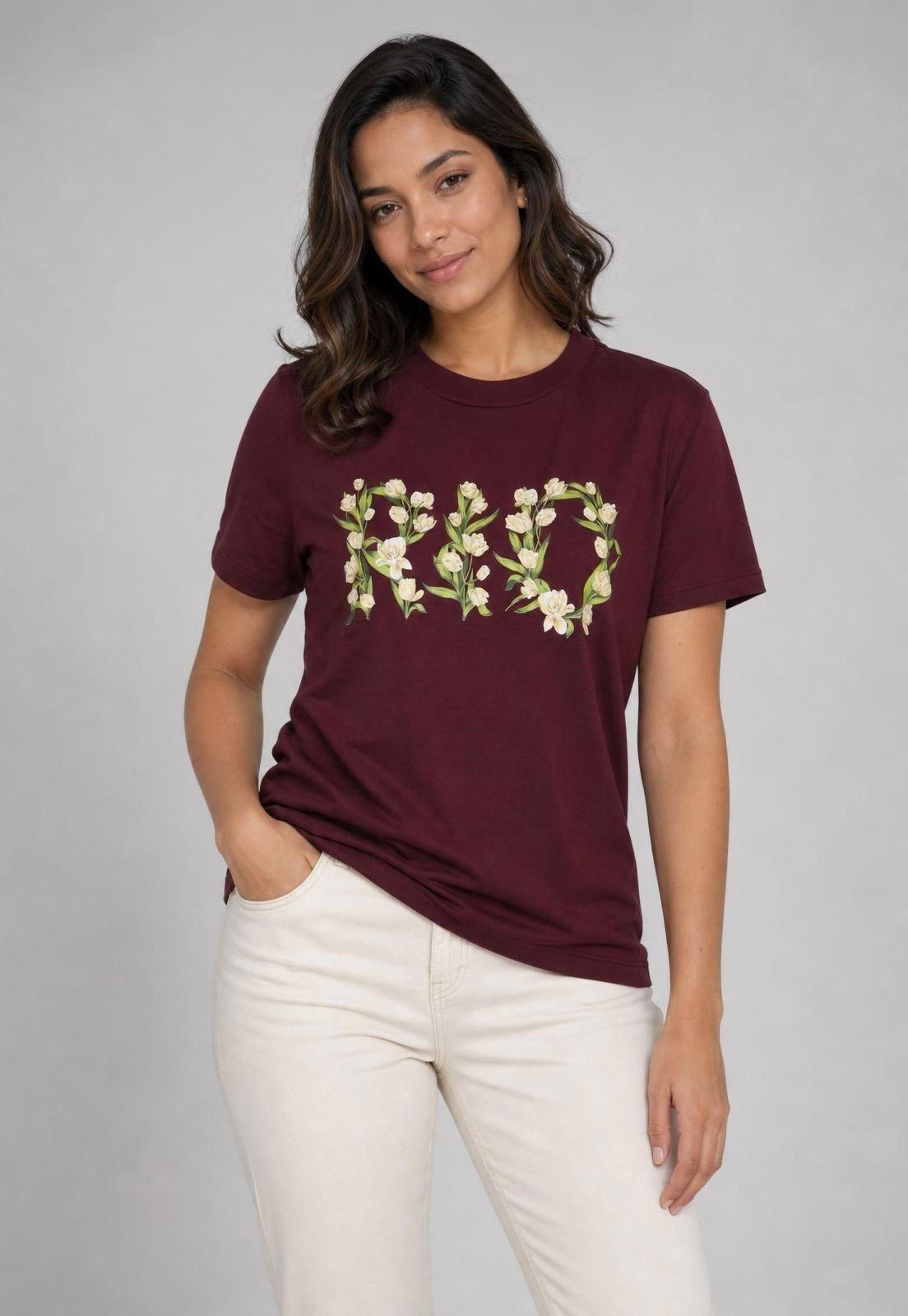 Camiseta Feminina FARM Estampa Floral Vinho