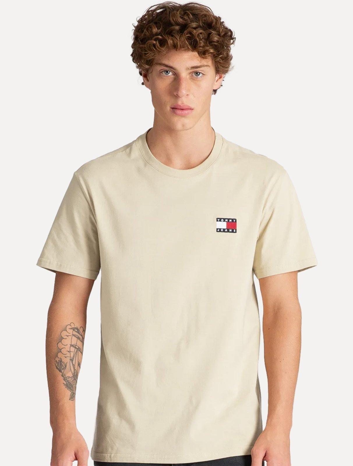 Camiseta Tommy Hilfiger Masculina Regular Badge Logo Tee Areia